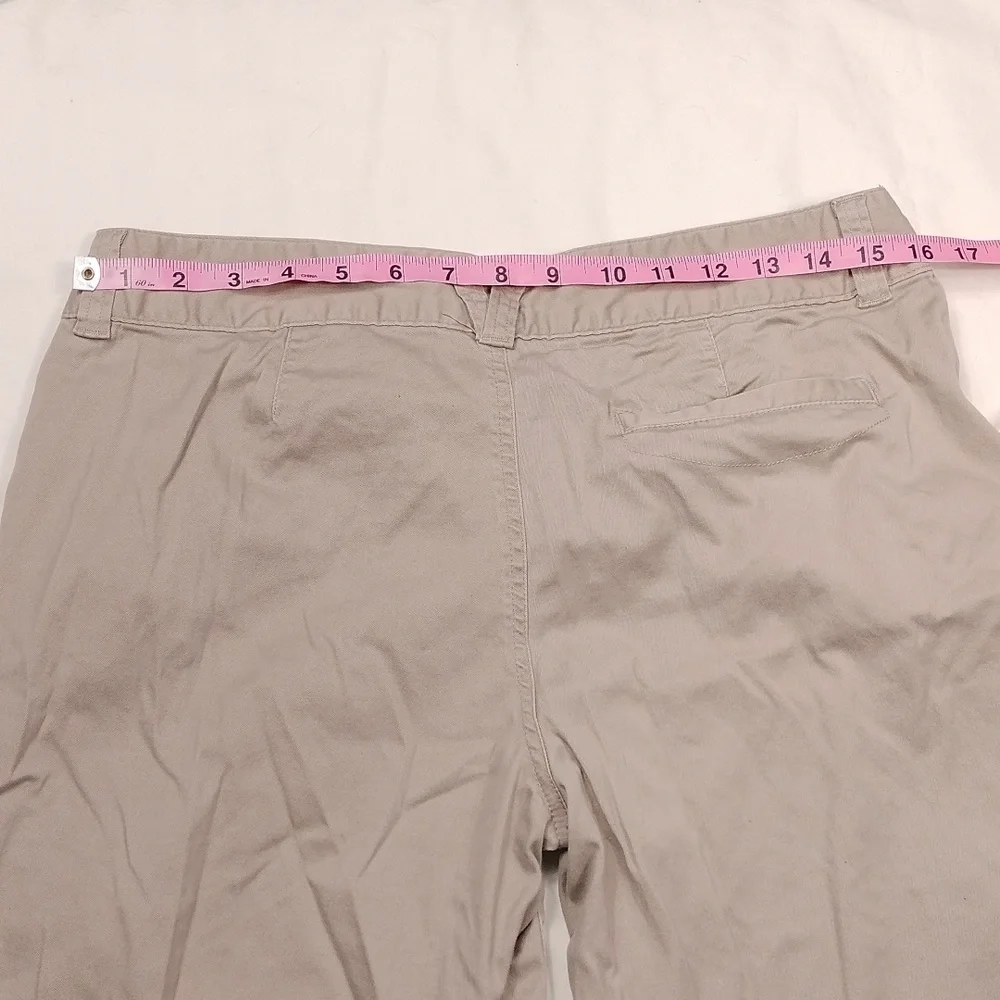 Mountain Khakis women's lake Lodge twill shorts size 10